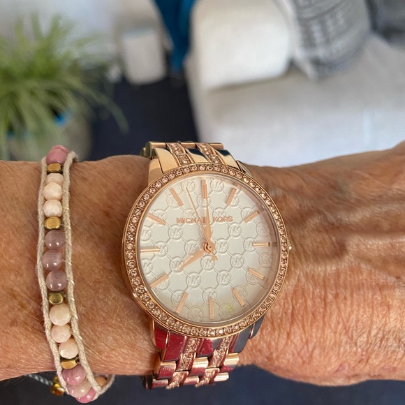 Michael Kors watch - Picture 4 of 10